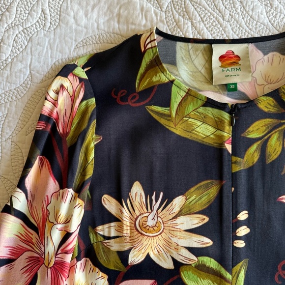 Farm Rio - Surreal Flowers Long-Sleeve Midi-Dress - Picture 5 of 16